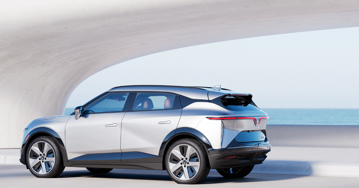 VinFast VF7 Electric SUV