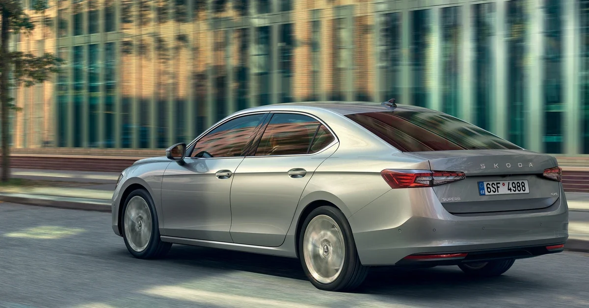 Skoda Superb 2025