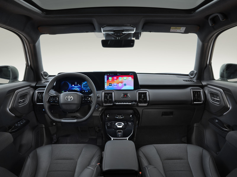 Toyota Urban Cruiser EV 2025