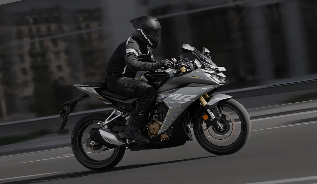 Hero Karizma XMR 250 2025