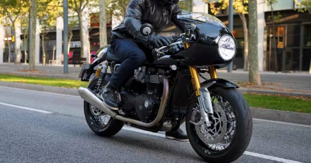 Triumph Thruxton 400 2025