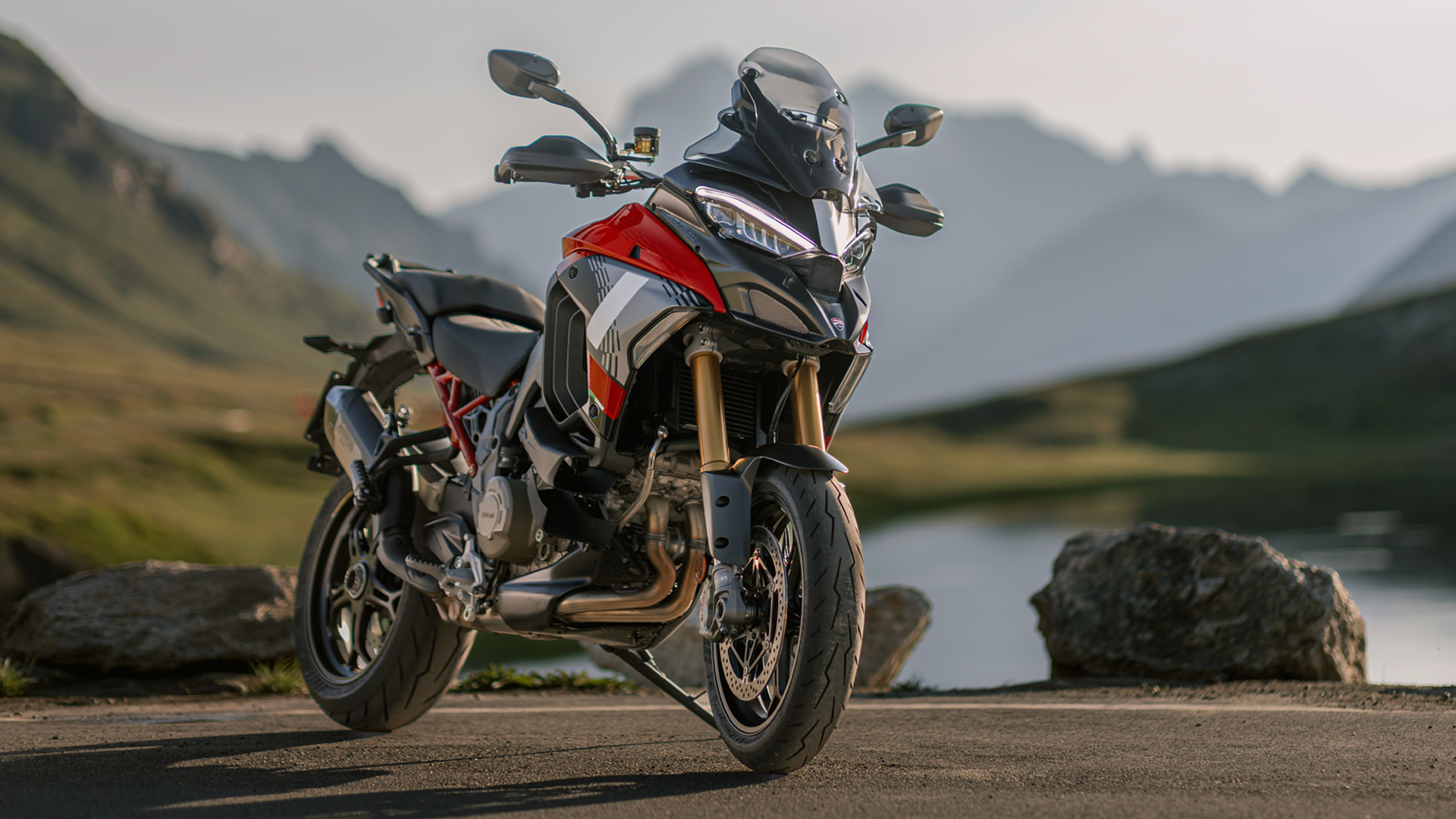 2025 Ducati Multistrada V4